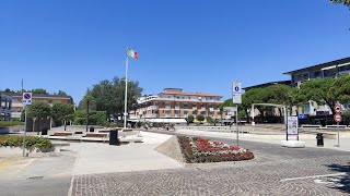 Bibione Italy 2024 Walking Tour CityBeach Urlaub in Bibione [upl. by Neyugn]