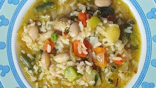 Come fare il minestrone con verdure surgelate e riso [upl. by Maurine]