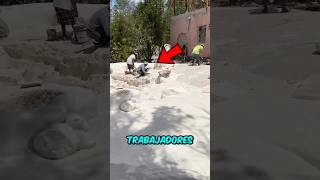 Estos Trabajadores Hacen Piscinas Increíbles 😳 [upl. by Aubreir]