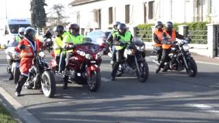 1 enfant 1 jouet Top Moto 77  Croix Rouge  Provins 2016 [upl. by Surazal]