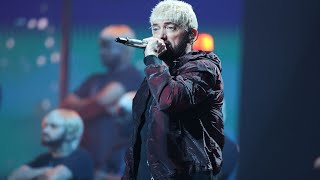 Eminem Kicks Off 2024 MTV VMAs with Real Slim Shady Throwback Performance [upl. by Oninrutas323]