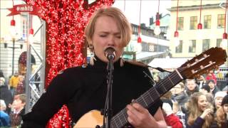 Ane Brun  Du gråter så stora tåra Live  Musikhjälpen 2015 [upl. by Haley]