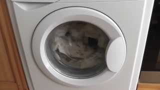 Indesit Washing Machine bearings problem [upl. by Arehsat]