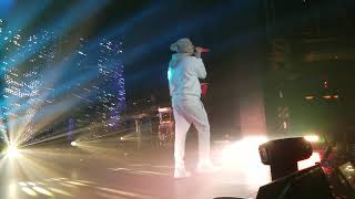 Bad Bunny  Vuelve  En Vivo [upl. by Dolhenty]