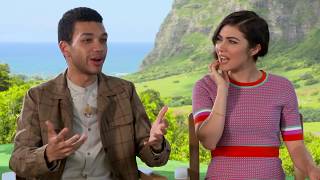 JURASSIC WORLD FALLEN KINGDOM Daniella Pineda amp Justice Smith Interview [upl. by Anirol]