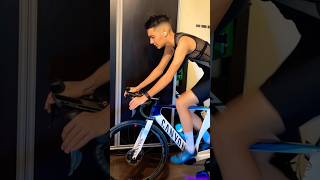 Canyon Aeroad CFR vs Garmin Tacx Neo 2 🚴🔥💨 [upl. by Vaughn385]