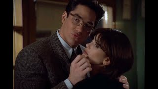 Lois and Clark HD Clip Clark calls Lois quothoneyquot [upl. by Corrinne]