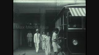 OLD HONG KONG PEAK TRAM AND PASSENGERS 1920S 1930 [upl. by Noiwtna]