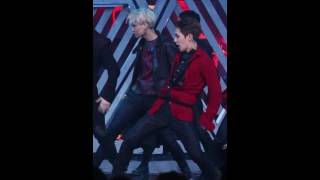 직캠연구소 엑소 몬스터 시우민 Focused 쇼음악중심20160611 Monster EXO XIUMIN [upl. by Kroo]