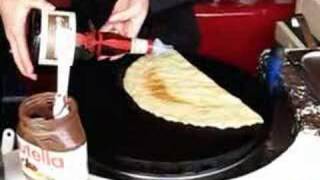 Crêpe Grand Marnier bij mobiele crêperie Les Crêpes Rhenen [upl. by Kalli652]