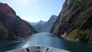 Mit dem Hurtigruten Schiff MS Nordnorge in den Trollfjord [upl. by Neffets]