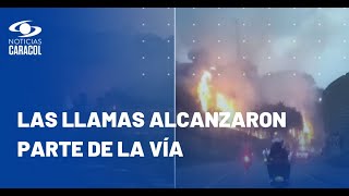 Emergencia en Medellín por gran incendio forestal en el barrio Robledo [upl. by Nilyam]