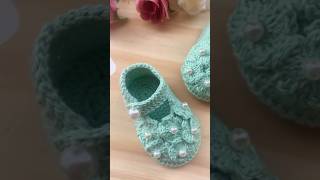 Baby crochet shoes [upl. by Ordisy42]