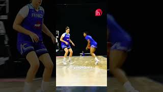 Léquipe de France féminine de Basket à Reims [upl. by Allak]