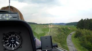 Landung mit Segelflug quotAuf dem Dümpelquot Bergneustadt 3062011 [upl. by Yenolem600]