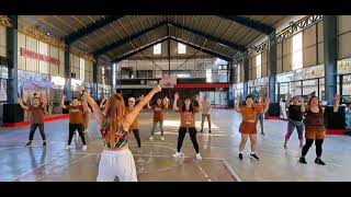 SASAKYAN KITA  DANCE REMIX  Dance Workout  Kalayaan Zumba Moms [upl. by Weaver]