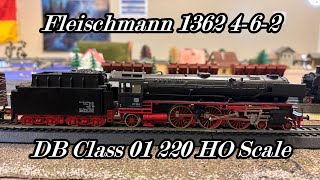 Fleischmann 1362 DB Class 01 220 462 HO Scale [upl. by Teddi]