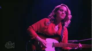 Anna Calvi  Surrender Elvis Presley Live in New York  Moshcam [upl. by Terra360]