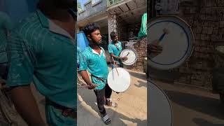 स्लो रिधम वाजला की ऐकायला खूप भारी वाटते आणि नाचायला पण मज्जा येते  Jay Mahakali Warai Band banjo [upl. by Gniy543]