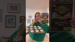 Baking surprise Wicked themed cupcakes wicked wickedmovie bakewithme cupcakes [upl. by Assyla848]