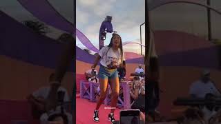 Ludmilla  O Que Falta Em Você Sou Eu Legendado [upl. by Rehteh]