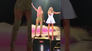 KAROL G JUNTO A AMAIA MONTERO INTERPRETANDO ROSAS EN BERNABEU ESPAÑA 34 [upl. by Asirac]