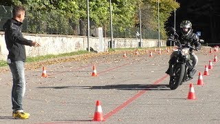 Esame della patente Terza lezione Gli esercizi dellesame [upl. by Gabriellia]