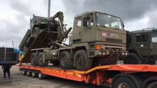 W A Edmonds LTD Leyland DAF 8x6 Drops hook loader truck loading a Mercedes Unimog U1300L 4x4 truck [upl. by Anwahsit]