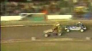 Brisca F1 Coventry 1981 qualifying heat including post race interview with Stuart Smith 3911 [upl. by Eylloh]