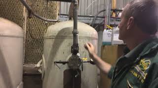 Starting a Gardner 4LW engine that powers an air compressor at the Anson Engine Museum [upl. by Ainniz]