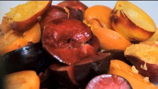 How to Pit Fruit  Tips on Properly Pitting Peaches Apricots amp Other Fruits [upl. by Lede]