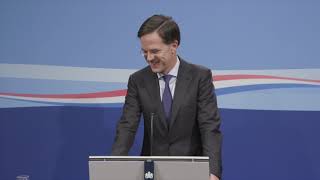 Ministerpresident Rutte over een Europees leger Brexit en het Sinterklaasfeest [upl. by Aitel403]