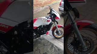 YAMAHA RD125LC ypvs mk3 walk round  fully restored [upl. by Strickman]