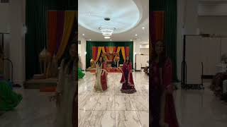 Pyara Bhaiya Mera Dulha Raja Banke Aa gya Groom Sister Beautiful Dance ✨💚 [upl. by Aihcrop]