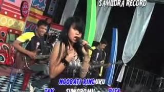 Suliana  Layang Suworo Official Music Video [upl. by Ailemap408]