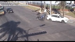 Impactante choque entre auto y moto en Don Torcuato todo quedó registrado por las cámaras del COT [upl. by Atokad848]