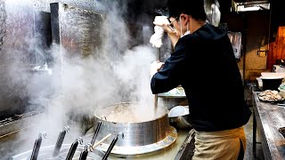 【超濃厚】これぞ豚骨ラーメン！ スープの仕込みに密着「無鉄砲 大阪店」cooking Ramen in Osaka ASMR Japanese cuisine Street food [upl. by Devonne]