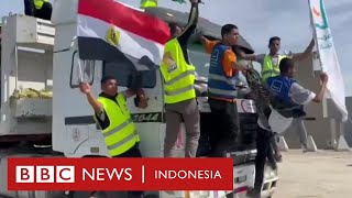 Konflk IsraelPalestina Pintu Rafah dibuka bantuan mulai mengalir ke Gaza  BBC News Indonesia [upl. by Eddi64]