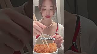 Fancam wonyoung eat katsuu wonyoung ive fancamkpop [upl. by Sac530]