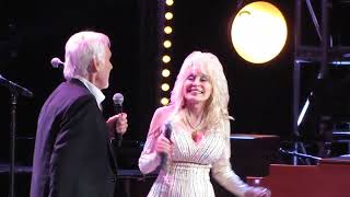 Kenny Rogers and Dolly Parton  Islands in the stream [upl. by Dewhirst965]