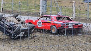 Meeanee Speedway  Streetstocks  161124 [upl. by Nail2]