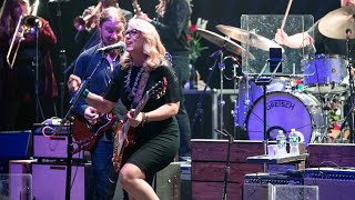 Susan Tedeschi shreds Bobby Blue Blands quotThat Did Itquot 113021 [upl. by Cooe]