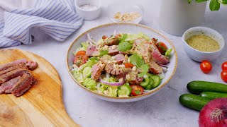 Frisse salade met steak [upl. by Aylsworth]