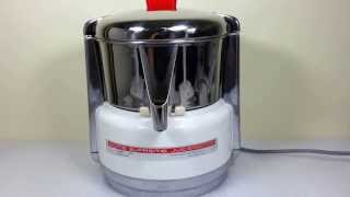 ACME Supreme Juicerator Model 6001  Juicer [upl. by Hedwig]