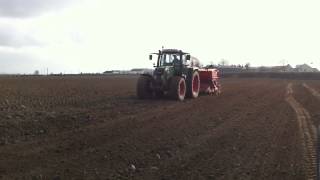 FENDT  Vaderstad rapid 300 [upl. by Wetzell]