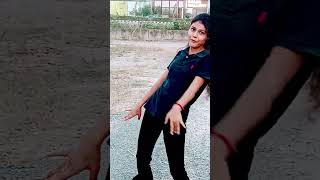 Tujhko Dance Shorts Mein TARAS Nahi Aayashorts trendingshorts dance [upl. by Htrahddis801]