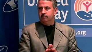 What Thomas Friedman means when he says quotThe World is Flatquot [upl. by Acinna112]