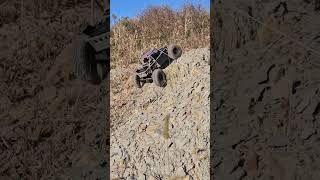 H10 Rock Hill Crawl sunset rc sunday vanquishproducts fun music offroad rcrockcrawler sun [upl. by Eelreveb]