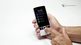 SmartVision sprekende smartphone [upl. by Mandy712]