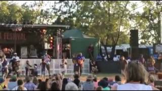 Beswick Dancers perfrom White Cockatoo dance at Barunga Festival [upl. by Deckert]